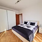 Salt & Sun Apartment Portoroz