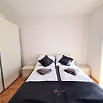 Salt & Sun Apartment Portoroz