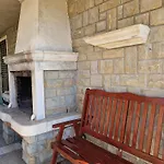 Salt & Sun Apartment